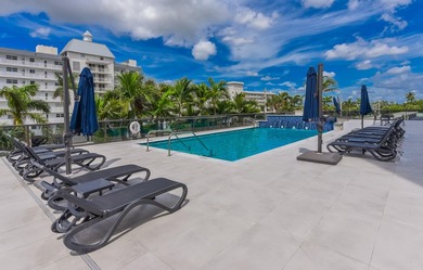 Recently renovated, fully furnished and turnkey 3 bedroom, 2 1/2 - photo 52