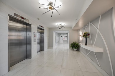 Recently renovated, fully furnished and turnkey 3 bedroom, 2 1/2 - photo 55