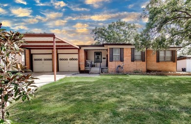 Lake Worth Home For Sale in Lake Worth Texas