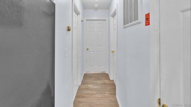 Check out this lovely 4 bedroom, 2 full bathroom home in Shirley - photo 14