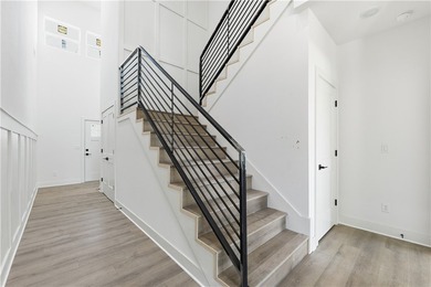 Bright, modern 2,215 sq ft home on Waterside Lane with seasonal - photo 15