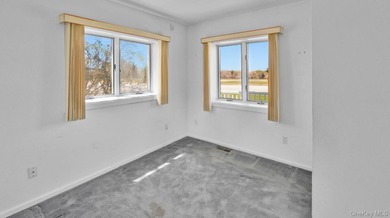 Check out this lovely 4 bedroom, 2 full bathroom home in Shirley - photo 15