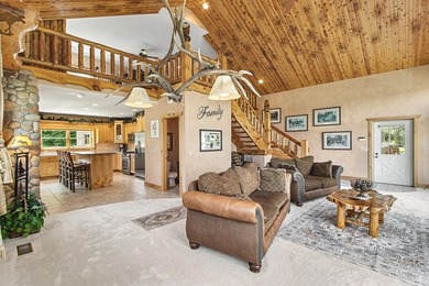 Discover a one-of-a-kind Sauk County Barndominium offering over - photo 15