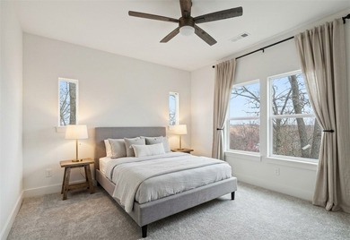 Bright, modern 2,215 sq ft home on Waterside Lane with seasonal - photo 33