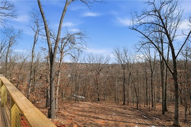 Bright, modern 2,215 sq ft home on Waterside Lane with seasonal - photo 39