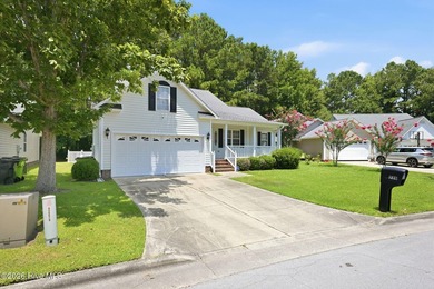 Welcome home to this beautifully updated, one-of-a-kind property - photo 4