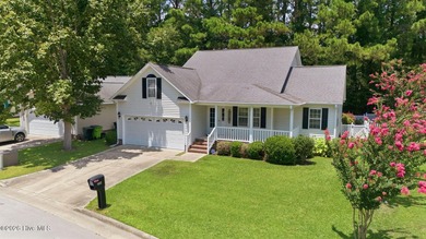 Welcome home to this beautifully updated, one-of-a-kind property - photo 6