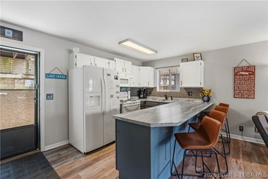 Lake life is easy at Southwood Shores! This 2 bedroom, 2 - photo 9