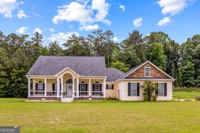 Welcome to Copper Creek, where spacious living and thoughtful - photo 1