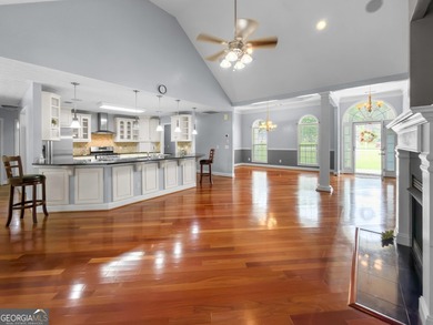 Welcome to Copper Creek, where spacious living and thoughtful - photo 6