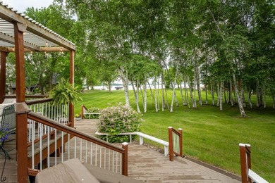 Welcome to your dream Lake Ida home, where breathtaking views - photo 4
