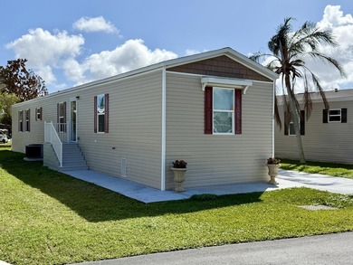 Beautiful 3-bedroom, 2-bath home sits in the popular 55+ - photo 18