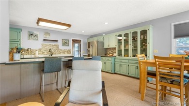 Lakefront living with a gentle walk to the water, deep water - photo 9