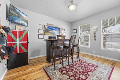 ***This property stands out with rare RV parking COMPLETE WITH - photo 13