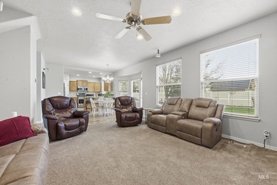 ***This property stands out with rare RV parking COMPLETE WITH - photo 23