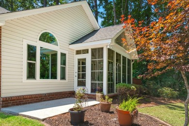 Some homes simply check the boxes, others offer a lifestyle - photo 32