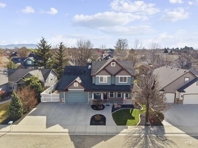 ***This property stands out with rare RV parking COMPLETE WITH - photo 41