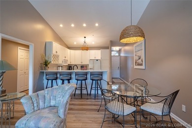 This top-floor Lazy Days condo shows like brand new and is being - photo 10