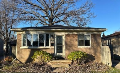 Lake Home For Sale in Saint Clair Shores, Michigan