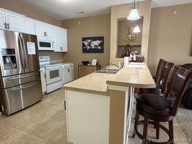 Experience lake living at its finest and even increase the bank - photo 5