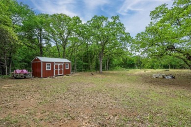 Lake Acreage Sale Pending in Valley View, Texas