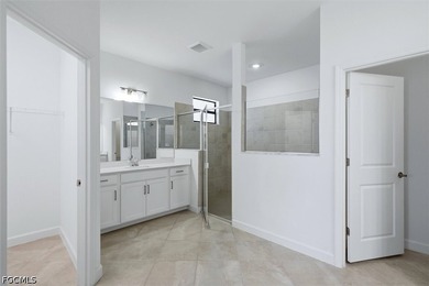Welcome to Timber Creek! This beautifully maintained 3-bedroom - photo 15