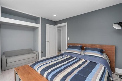 PRICED AGGRESSIVELY FOR A QUICK SALE! MOTIVATED SELLER! - photo 24