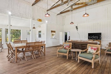 This is your opportunity to claim your own private retreat at - photo 28