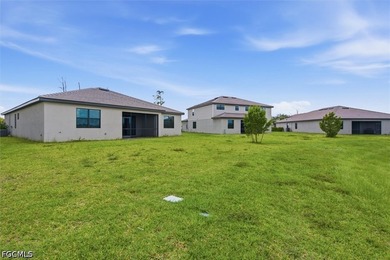 Welcome to Timber Creek! This beautifully maintained 3-bedroom - photo 30