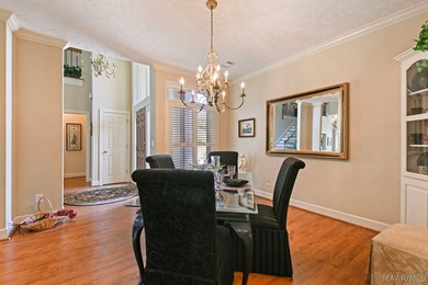 TOWNE LAKE GOLF COURSE BEAUTY! Don't miss this beautifully - photo 3
