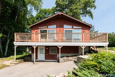 Welcome home to this bright and inviting 3-bedroom, 2-full-bath - photo 1