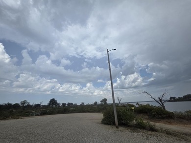About an hour straight East of Wichita is this retreat! Cabin - photo 21