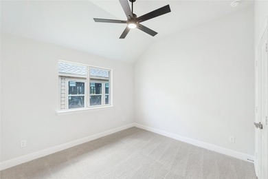 NEW! NEVER LIVED IN. Meet the Jasmine by Bloomfield Homes in - photo 7