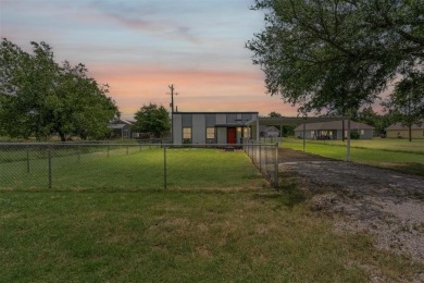 Lake Home For Sale in Granbury, Texas