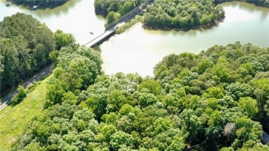 Lake Lot For Sale in Westminster, South Carolina
