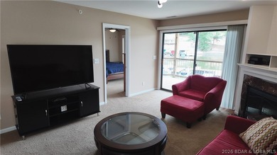 TURNKEY!! 2 bedroom, 2 bath condo at The Willows at the Lake! - photo 6