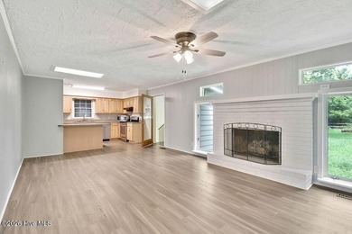 Welcome home to this beautifully updated ranch, perfectly - photo 8