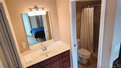 TURNKEY!! 2 bedroom, 2 bath condo at The Willows at the Lake! - photo 10