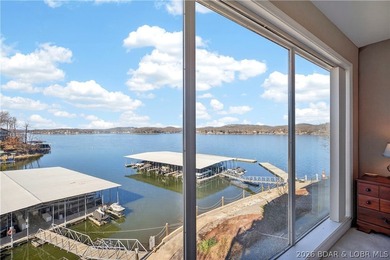 Welcome to 312 Windsor Bay #2A! This beautifully furnished - photo 2