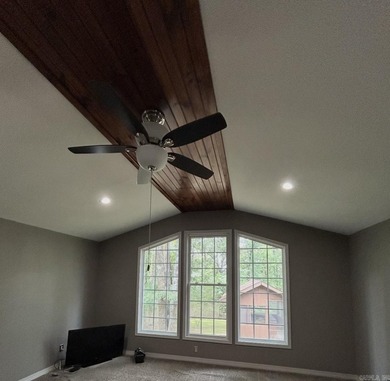 This Greers Ferry Lake area home retreat, is just 3.3 miles to - photo 23