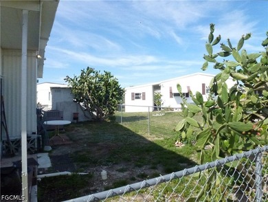 It's a partially furnished, cozy 2 Br house with all appliances - photo 25