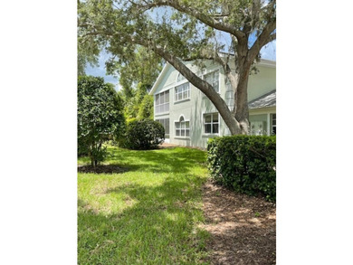 Welcome to Pinehurst at Palm Aire, This immaculate ground floor - photo 2