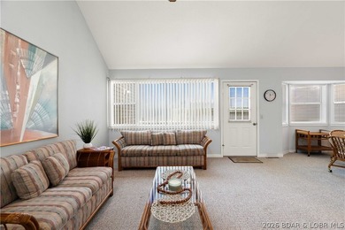 Turn-key lake living with an unbeatable location by both land - photo 4