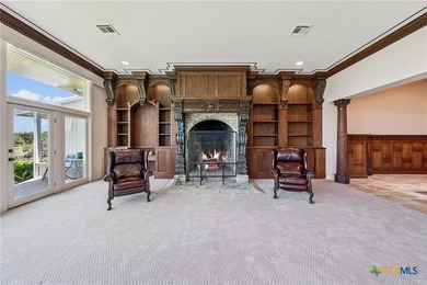 Experience luxury living in this spacious penthouse with - photo 10