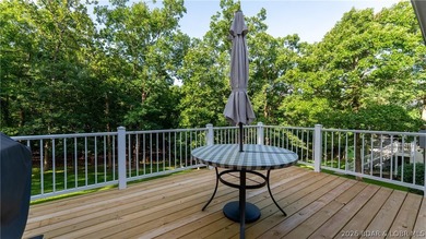Spacious main level living in the heart of Osage Beach! This 3 - photo 3