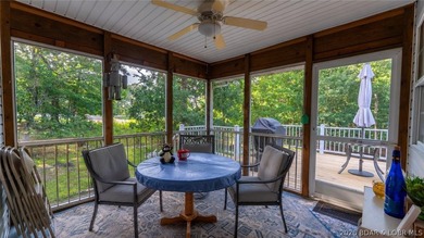 Spacious main level living in the heart of Osage Beach! This 3 - photo 5