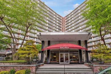 Welcome to Residence 6A at Park Plaza, a sun-filled 2-bedroom - photo 2