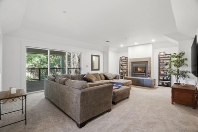 LUXURIOUS CHALET MINUTES FROM SARATOGA VILLAGE | Unfolding - photo 22
