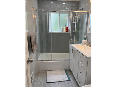 This well-maintained 3-bedroom, 1 full bath, and 2 half-bath - photo 24