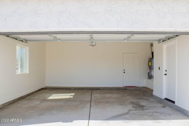 Built in 2023, this beautifully maintained 3-bedroom, 2-bathroom - photo 26